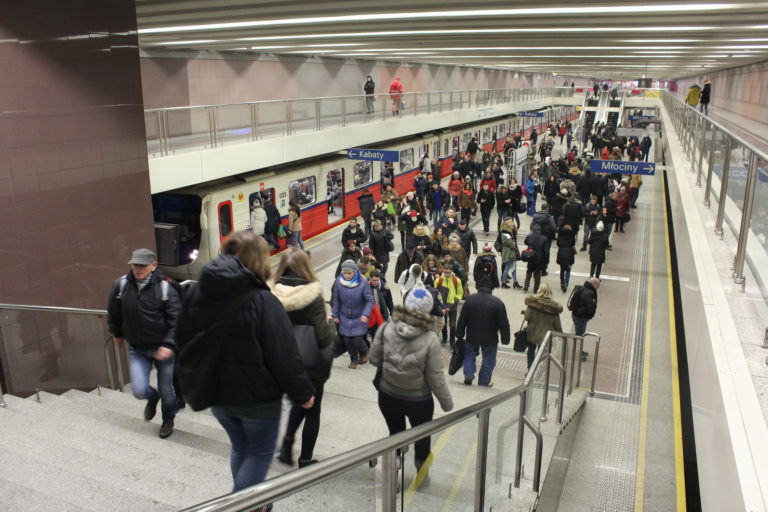 Ponad 2,6 mln przejazdów metrem ze stacji Stadion Narodowy