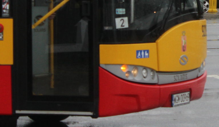 Czy autobusy wjadą na osiedle Golędzinów?