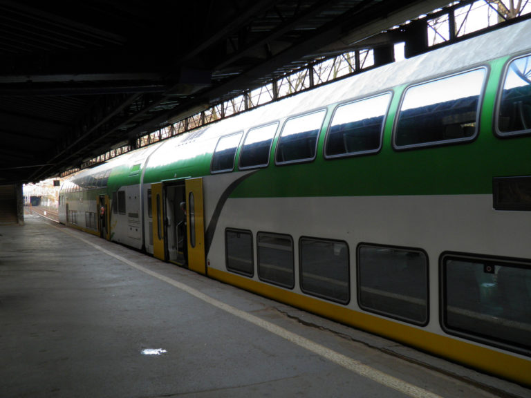 Kolejami Mazowieckimi do miejsc kultury